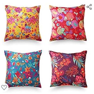 Set of 4 gorgeous floral home pillow cover…